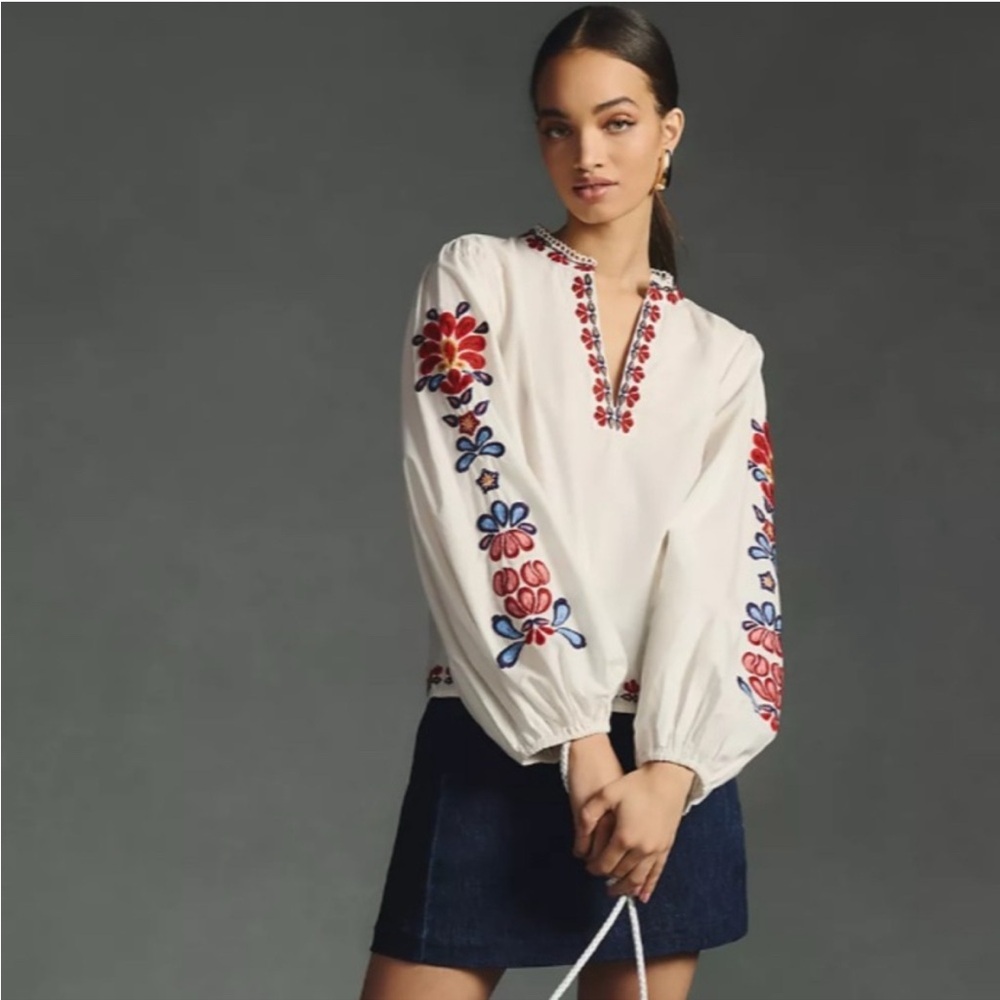 FARM Rio Cream Blouse with Red and Blue Embroidery. NWT